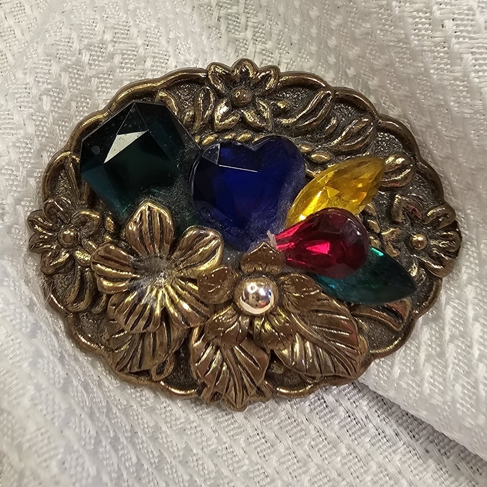 Brooch - Picture 3 of 8